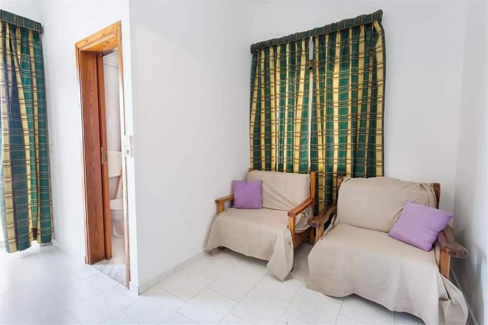 Michalis Litinas Apartments Agia Marina المظهر الخارجي الصورة